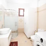 Βίλα Traditional Village Apartment, Naxos Κόρωνος