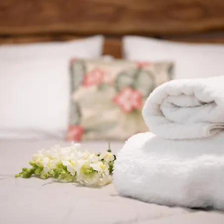 וילה Village Koronos