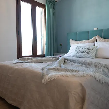 Traditional Village Apartment, Naxos ヴィラ *