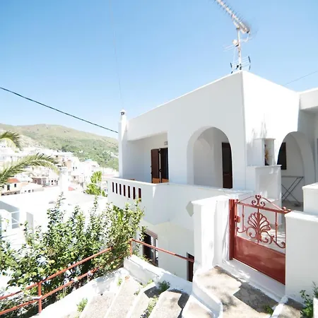Traditional Village Apartment, Naxos Βίλα Κόρωνος