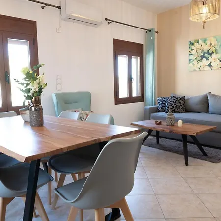 Traditional Village Apartment, Naxos Kóronos